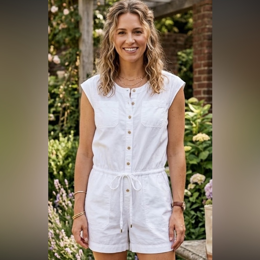 LRL Lauren Jeans Co.White Button-Up Romper